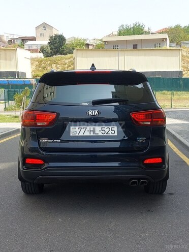 Kia Sorento-2