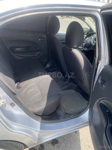 Mitsubishi Attrage 2015, 182,000 km - 1.2 l - Bakı