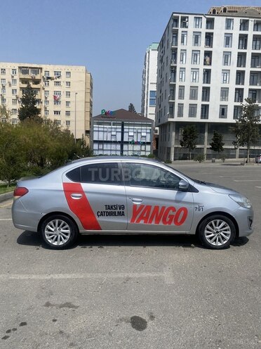 Mitsubishi Attrage 2015, 182,000 km - 1.2 l - Bakı