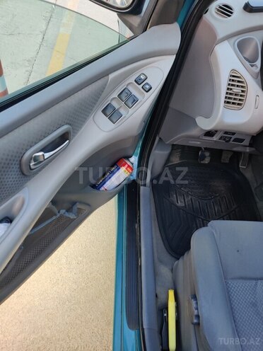 Nissan  2003, 242,000 km - 1.8 l - Sumqayıt