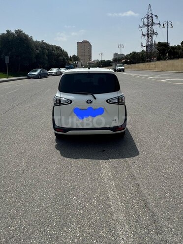 Toyota Sienta 2019, 139,000 km - 1.5 l - Bakı