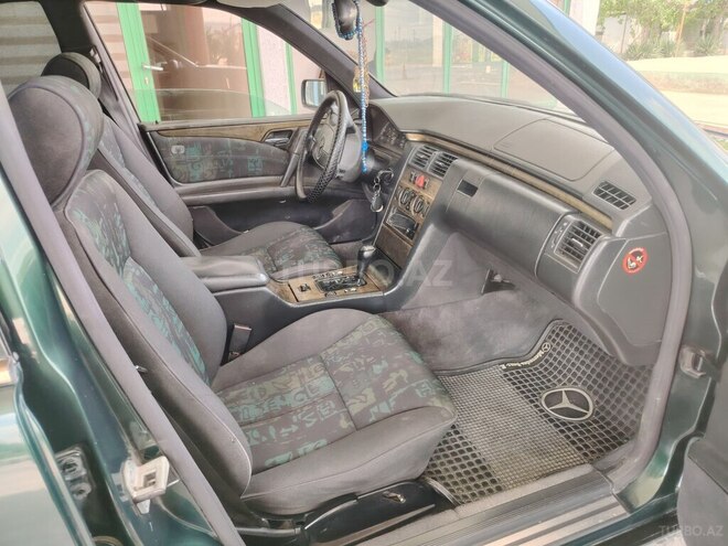 Mercedes C 230 1997, 243,797 km - 2.3 l - Sabirabad