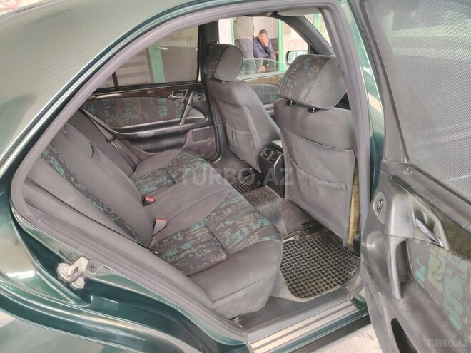 Mercedes C 230 1997, 243,797 km - 2.3 l - Sabirabad