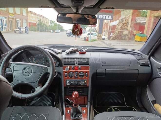 Mercedes C 180 1998, 460,000 km - 1.8 l - Siyəzən