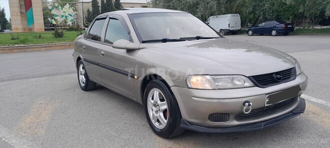 Opel Vectra 1997, 284,322 km - 2.0 l - Sumqayıt