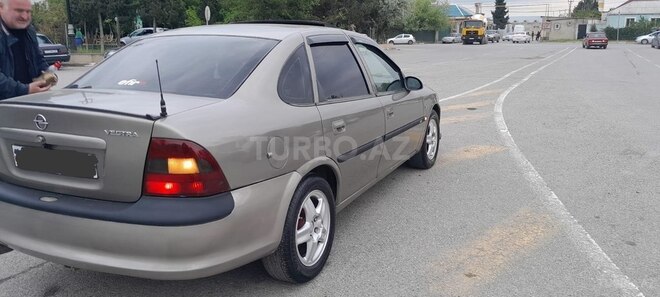 Opel Vectra 1997, 284,322 km - 2.0 l - Sumqayıt