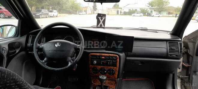 Opel Vectra 1997, 284,322 km - 2.0 l - Sumqayıt