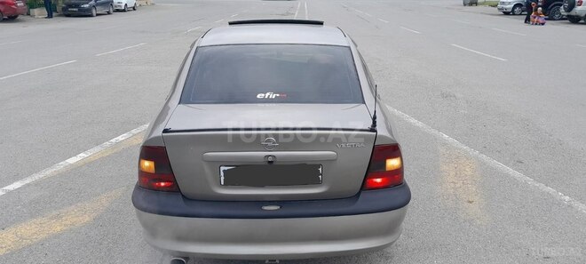 Opel Vectra 1997, 284,322 km - 2.0 l - Sumqayıt