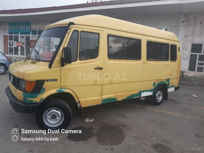 Mercedes 208 D 1992, 250,000 km - 2.3 л - Sabirabad