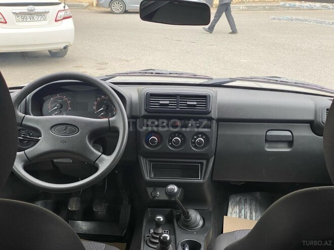 LADA (VAZ) Niva 2024, 9,000 km - 1.7 л - Bakı