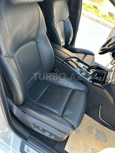 BMW 520 2015, 220,000 km - 2.0 l - Bakı