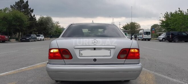 Mercedes E 200 1996, 274,330 km - 2.0 l - Sumqayıt