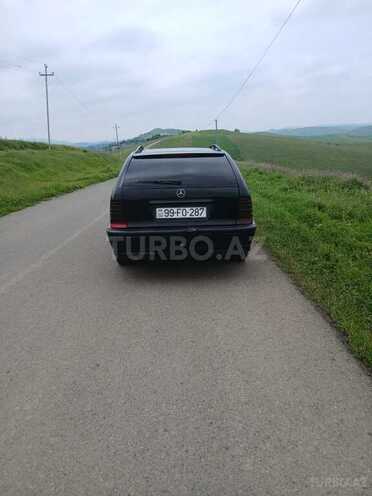 Mercedes C 220 d 1999, 99,999 km - 2.2 l - Bakı