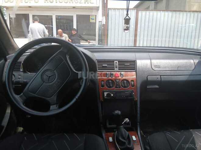 Mercedes C 220 d 1999, 99,999 km - 2.2 l - Bakı