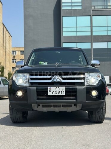 Mitsubishi Pajero 2007, 130,000 km - 3.0 л - Bakı