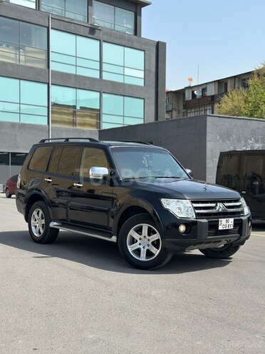 Mitsubishi Pajero 2007, 130,000 km - 3.0 л - Bakı