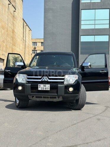 Mitsubishi Pajero 2007, 130,000 km - 3.0 л - Bakı