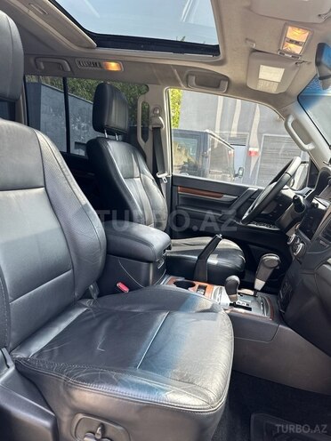 Mitsubishi Pajero 2007, 130,000 km - 3.0 л - Bakı