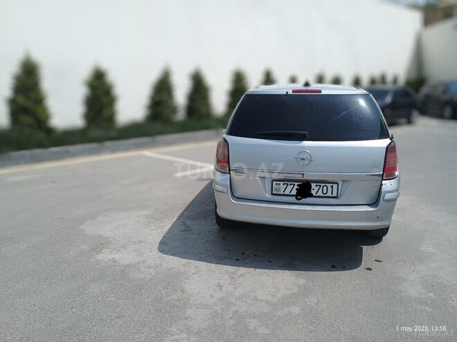 Opel Astra 2010, 263,000 km - 1.3 l - Bakı