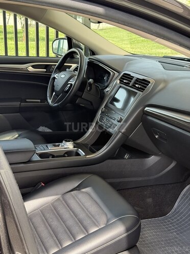 Ford Fusion (North America) 2019, 85,000 km - 1.5 л - Bakı