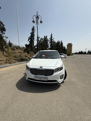 Kia Carnival 2015, 241,300 km - 2.2 l - Bakı