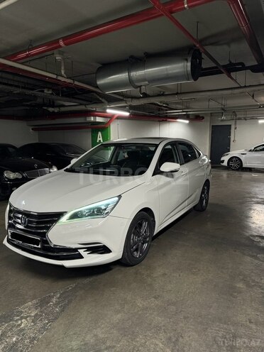 Changan  2020, 90,000 km - 1.6 l - Bakı