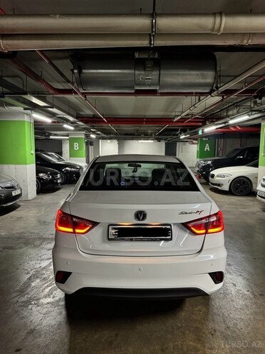 Changan  2020, 90,000 km - 1.6 l - Bakı