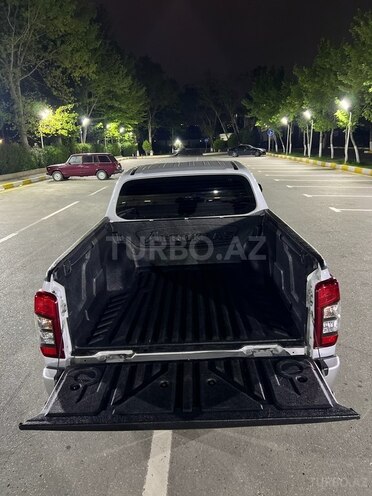 Mitsubishi L200 2019, 84,000 km - 2.4 л - Bakı