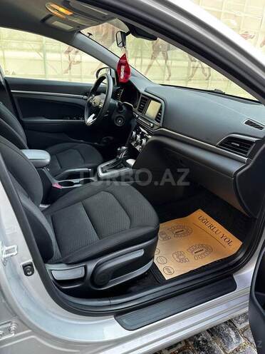 Hyundai Elantra 2018, 122,000 km - 2.0 l - Bakı