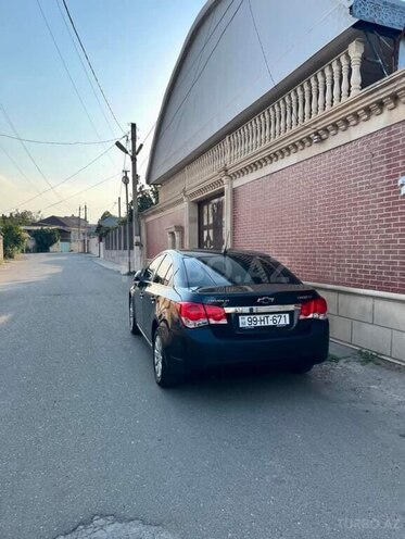 Chevrolet Cruze 2011, 272,000 km - 1.8 l - Ağstafa