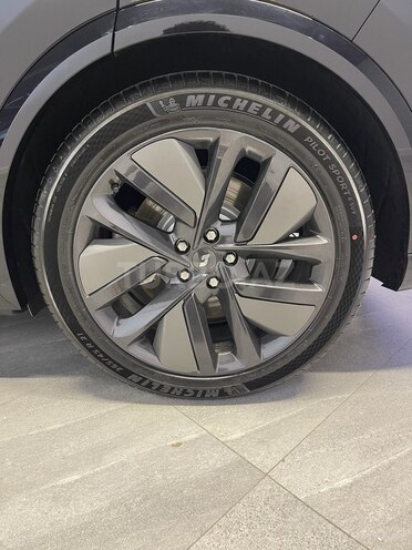 Li Auto L7 2024, 0 km - 1.5 л - Bakı