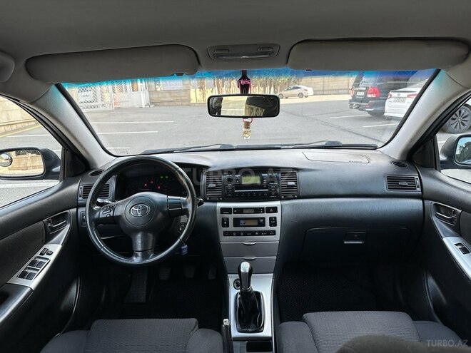 Toyota Corolla 2005, 239,000 km - 1.4 l - Bakı