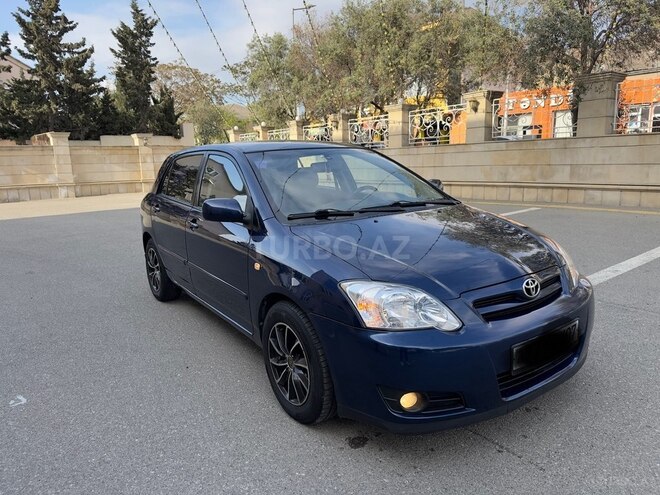 Toyota Corolla 2005, 239,000 km - 1.4 l - Bakı