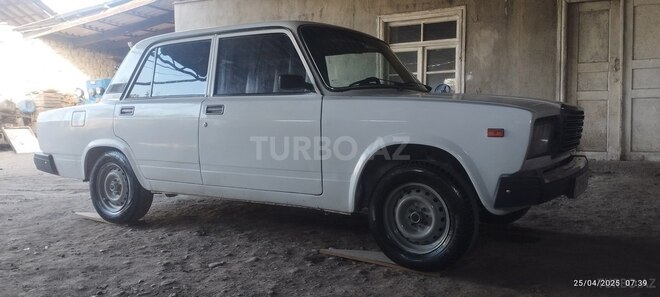 LADA (VAZ) 2107 2000, 95,000 km - 1.6 л - Quba