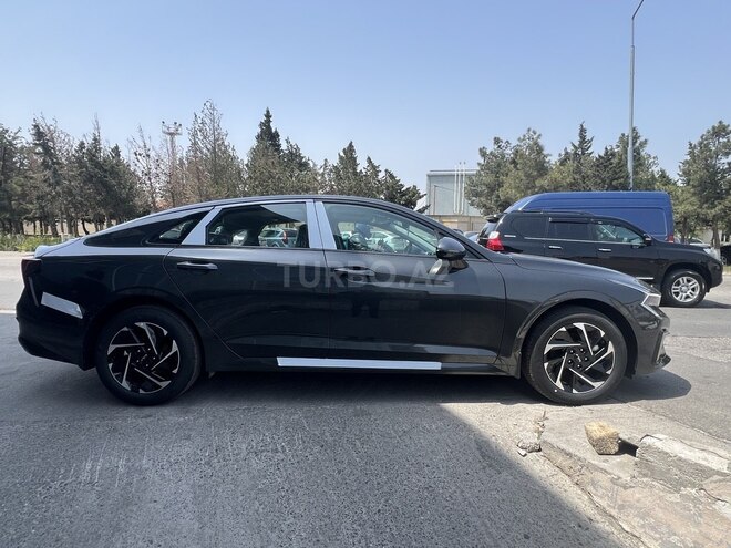 Kia K5-7