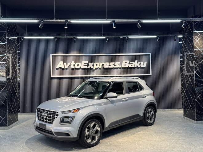 Hyundai Venue-1