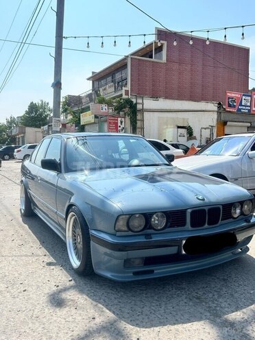 BMW 520 1992, 200,000 km - 2.0 l - Bakı