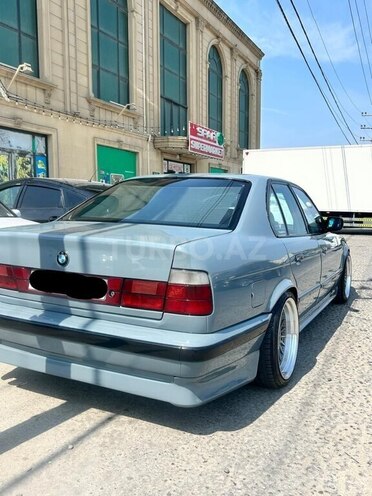 BMW 520 1992, 200,000 km - 2.0 l - Bakı