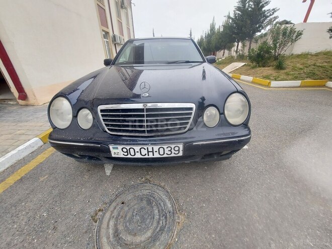 Mercedes E 270 1999, 260,000 km - 2.7 l - Sumqayıt