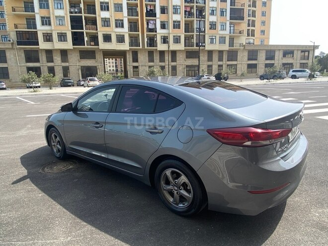 Hyundai Avante 2016, 179,832 km - 1.6 l - Sumqayıt