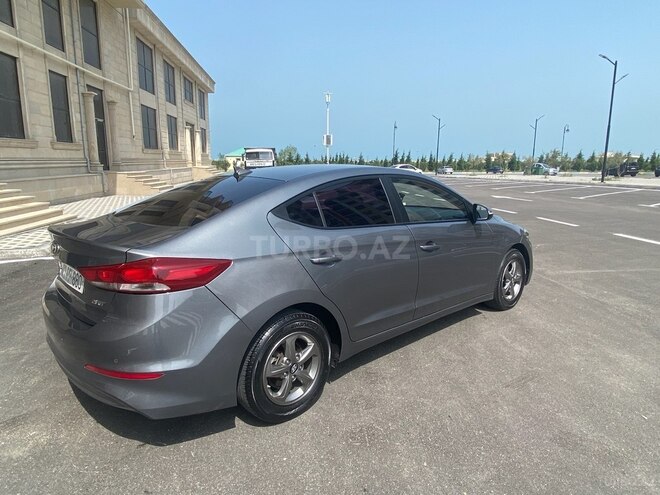 Hyundai Avante 2016, 179,832 km - 1.6 l - Sumqayıt