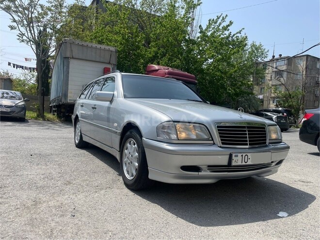 Mercedes C 200 1998, 298,000 km - 2.0 l - Bakı