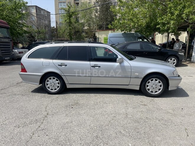 Mercedes C 200 1998, 298,000 km - 2.0 l - Bakı