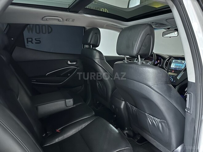 Hyundai Santa Fe-20