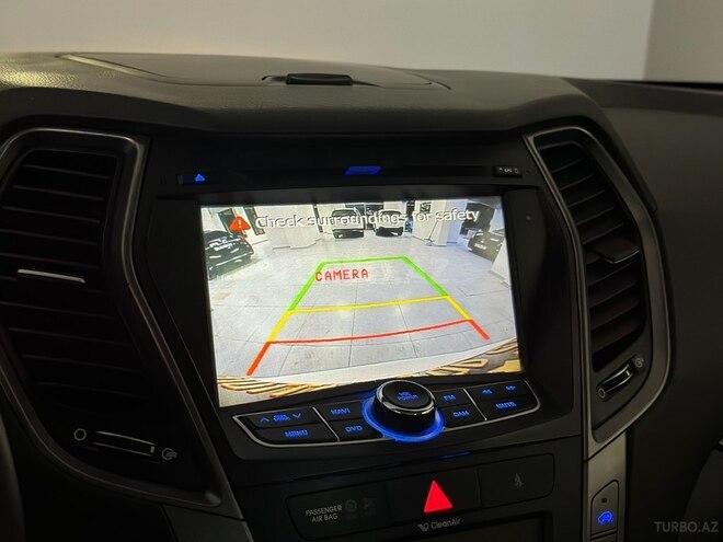 Hyundai Santa Fe-24