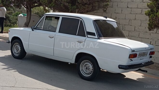 LADA (VAZ) 21011 1985, 95,000 km - 1.5 l - Bakı