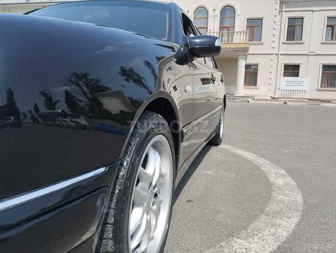 Mercedes E 240 1998, 241,789 km - 2.4 l - Mingəçevir
