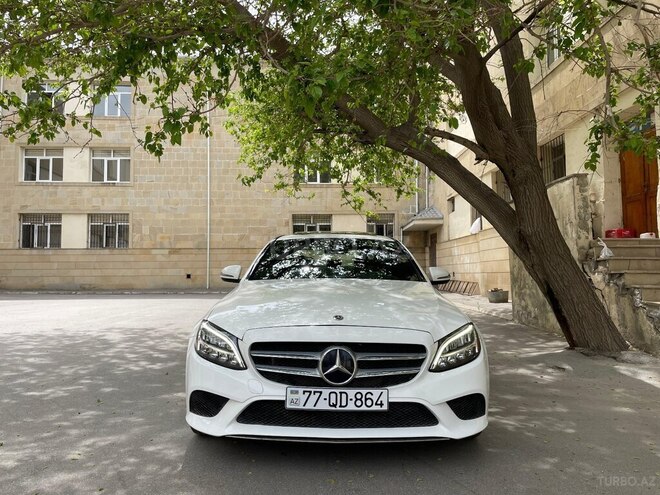 Mercedes C 300 2019, 143,000 km - 2.0 л - Bakı
