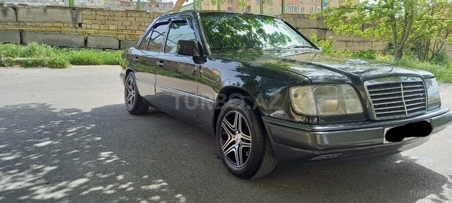 Mercedes E 220 1995, 547,000 km - 2.2 l - Bakı