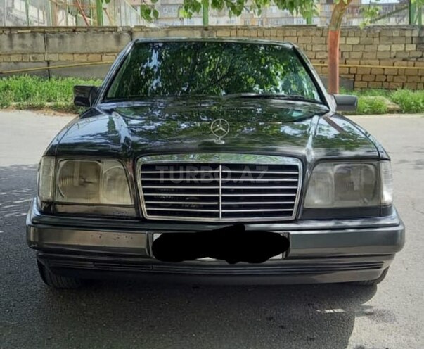 Mercedes E 220 1995, 547,000 km - 2.2 l - Bakı